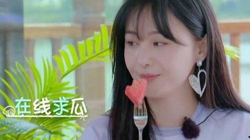 娱乐吃瓜小阿酱是谁啊视频,短视频界的神秘人物